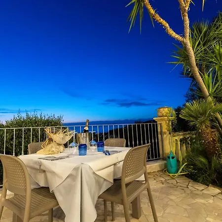 Valle Dei Greci Apartmán *