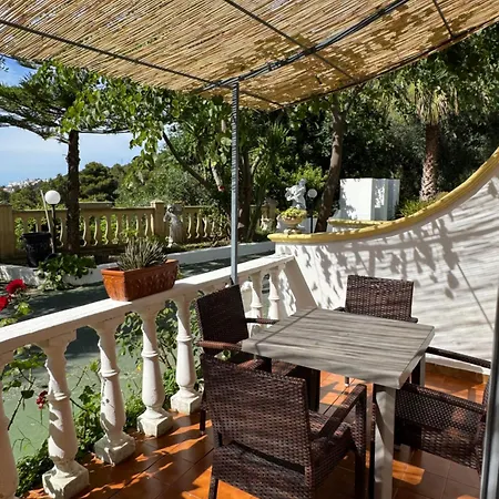 Valle Dei Greci Apartmán Peschici